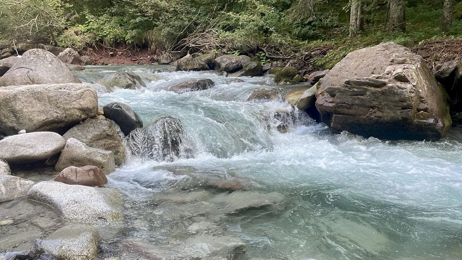 Tantra Power of the Sound of Water