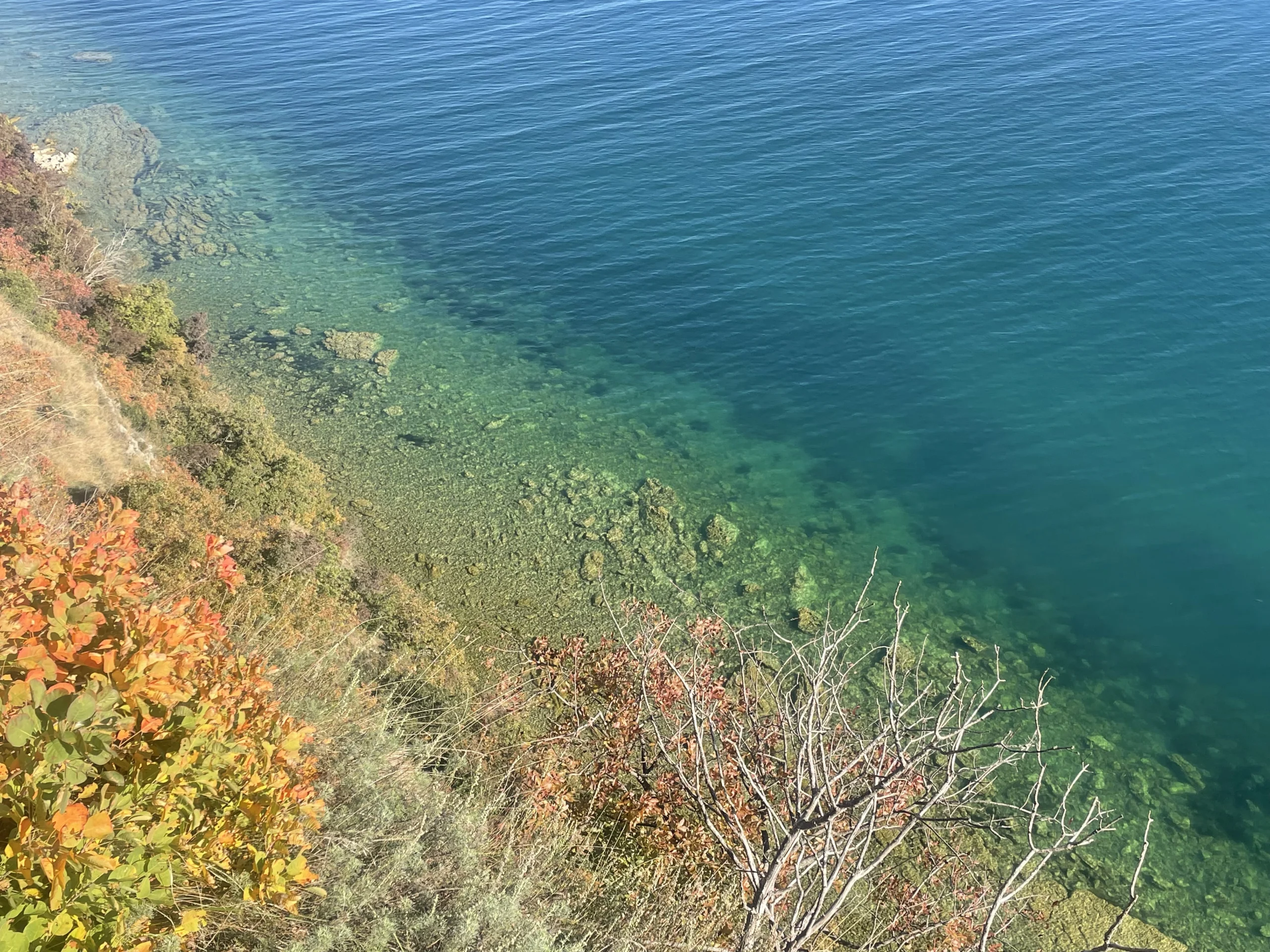 A tranquil scene of light, water, and air merging β a visual meditation on freedom, release, and inner clarity.